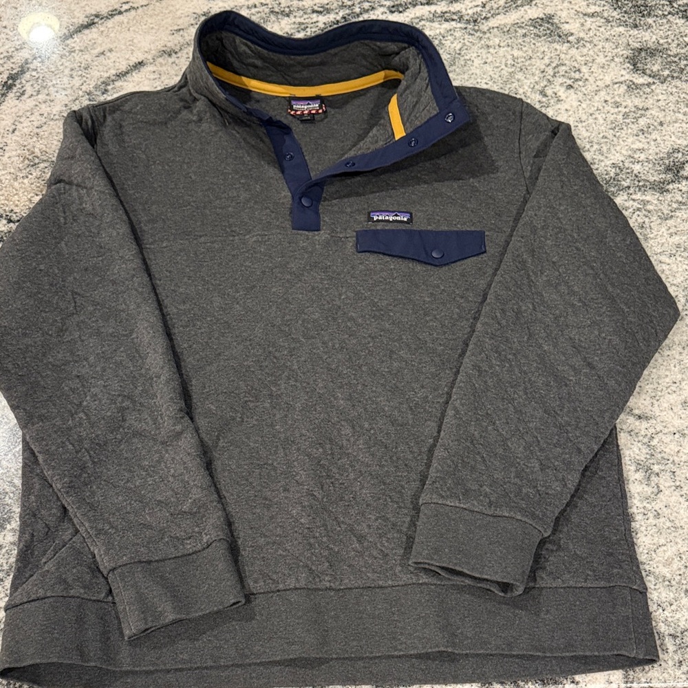 Patagonia Charcoal and Navy Snap-T Fleece